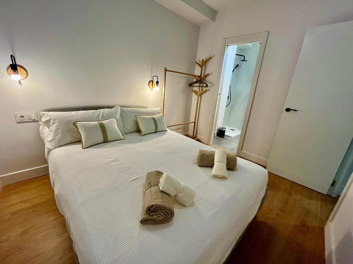 Piso Picasso, Modern Apartment In The Heart Of Malaga City Exterior photo